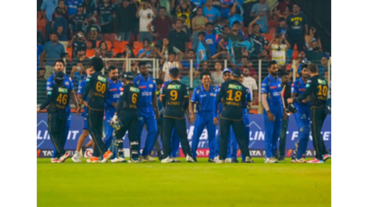 गुजरात जायंट्स ने शानदार गेंदबाजी की बदौलत मुंबई इंडियंस को 6 रन से हराया