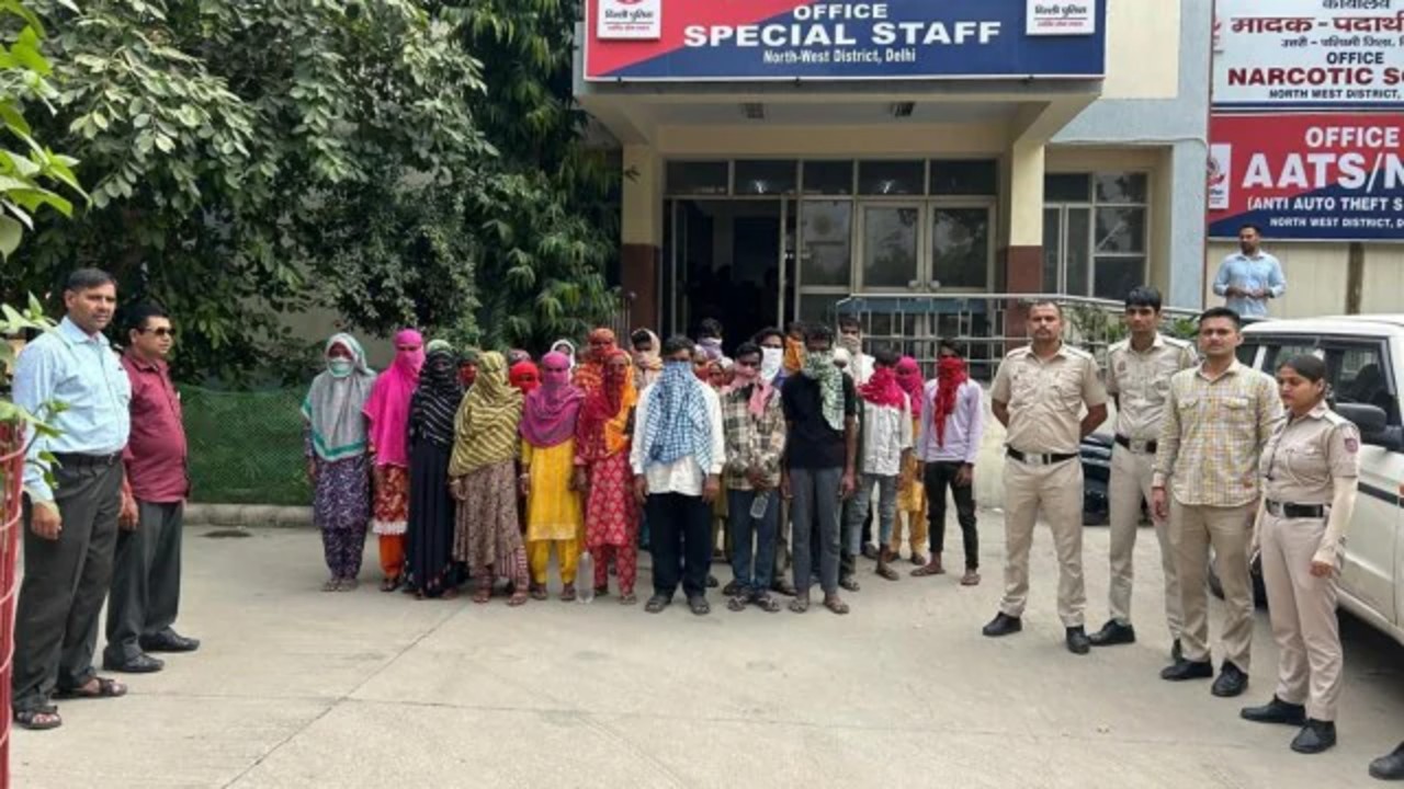 दिल्ली में तीन दिनों में 300 से अधिक अवैध बांग्लादेशी नागरिक हिरासत में लेकर देश से निष्कासित: पुलिस