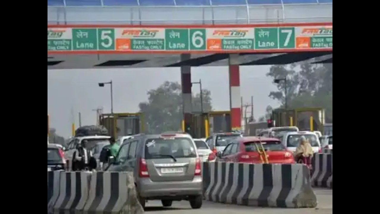 ₹3000 में मिलेगा सालाना FASTag पास, 200 बार फ्री टोल की सुविधा